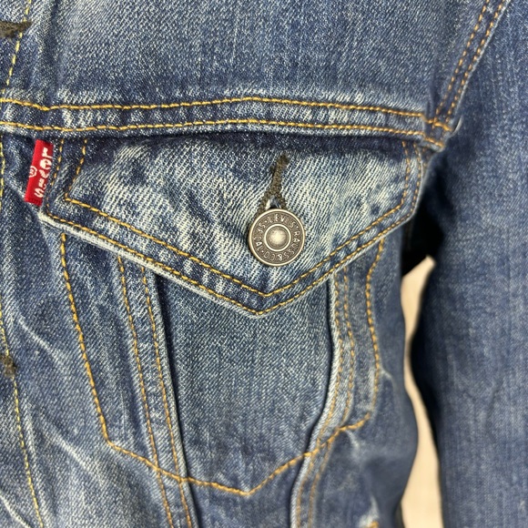 Levi’s Denim Jacket Western Distressed Unisex Trucker Jacket Blue Size Medium - Picture 6 of 11